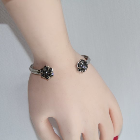 Kendra Scott Arden Druzy Cuff Bracelet. Gorgeous Hexagon Platinum - Picture 6 of 8